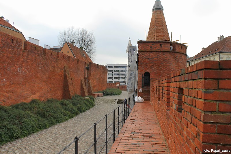 Warsaw Barbican - Warsaw Barbican, Nowomiejska 15/17, 00-257 Warszawa, Poland