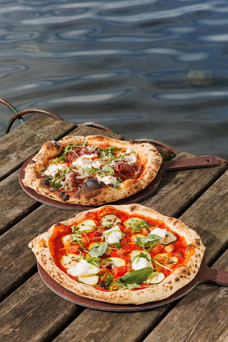 Serpentine Bar & Kitchen - Serpentine Bar & Kitchen Hyde Park, Serpentine Rd, London W2 2UH, UK