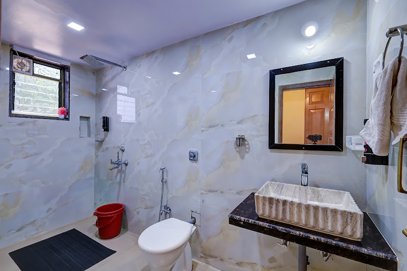 Silverpine Villa - 3BHK with Pool , Mahabaleshwar - Silverpine Villa - 3BHK with Pool , Mahabaleshwar, Plot No 8, Panchgani - Mahabaleshwar Rd, opp. Hotel King Garden, Metgutad, Mahabaleshwar, Maharashtra 412806, India