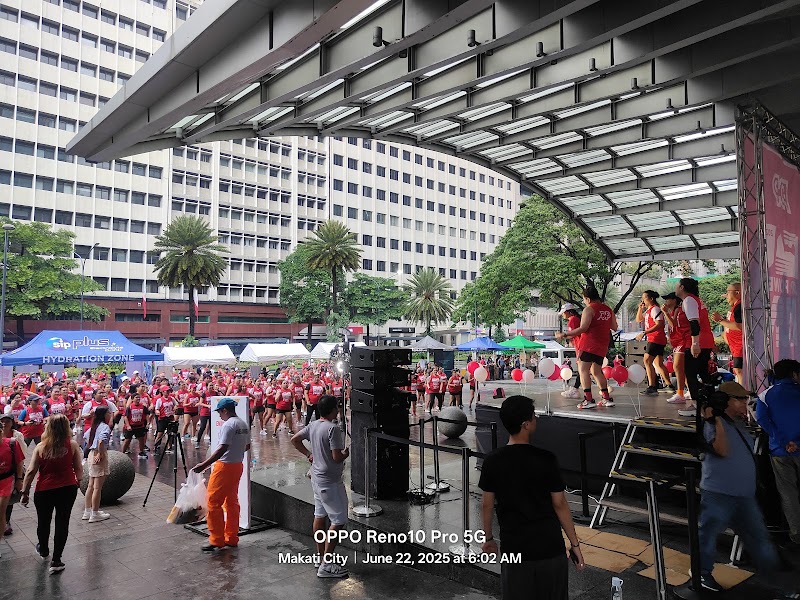 Ayala Triangle Gardens - Ayala Triangle Gardens, Paseo De Roxas St Cor Makati Ave, Cor Ayala Ave, Makati City, 1209 Metro Manila, Philippines