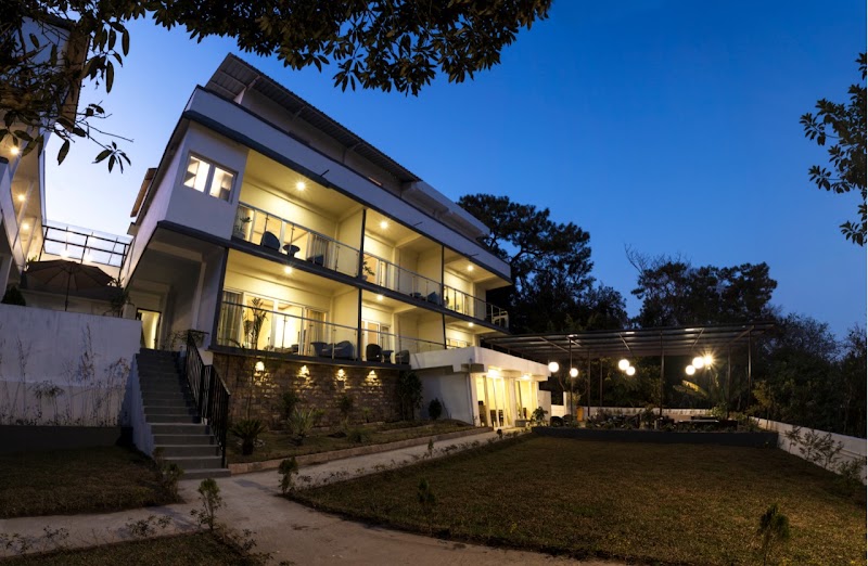 The Loft - Executive Inn