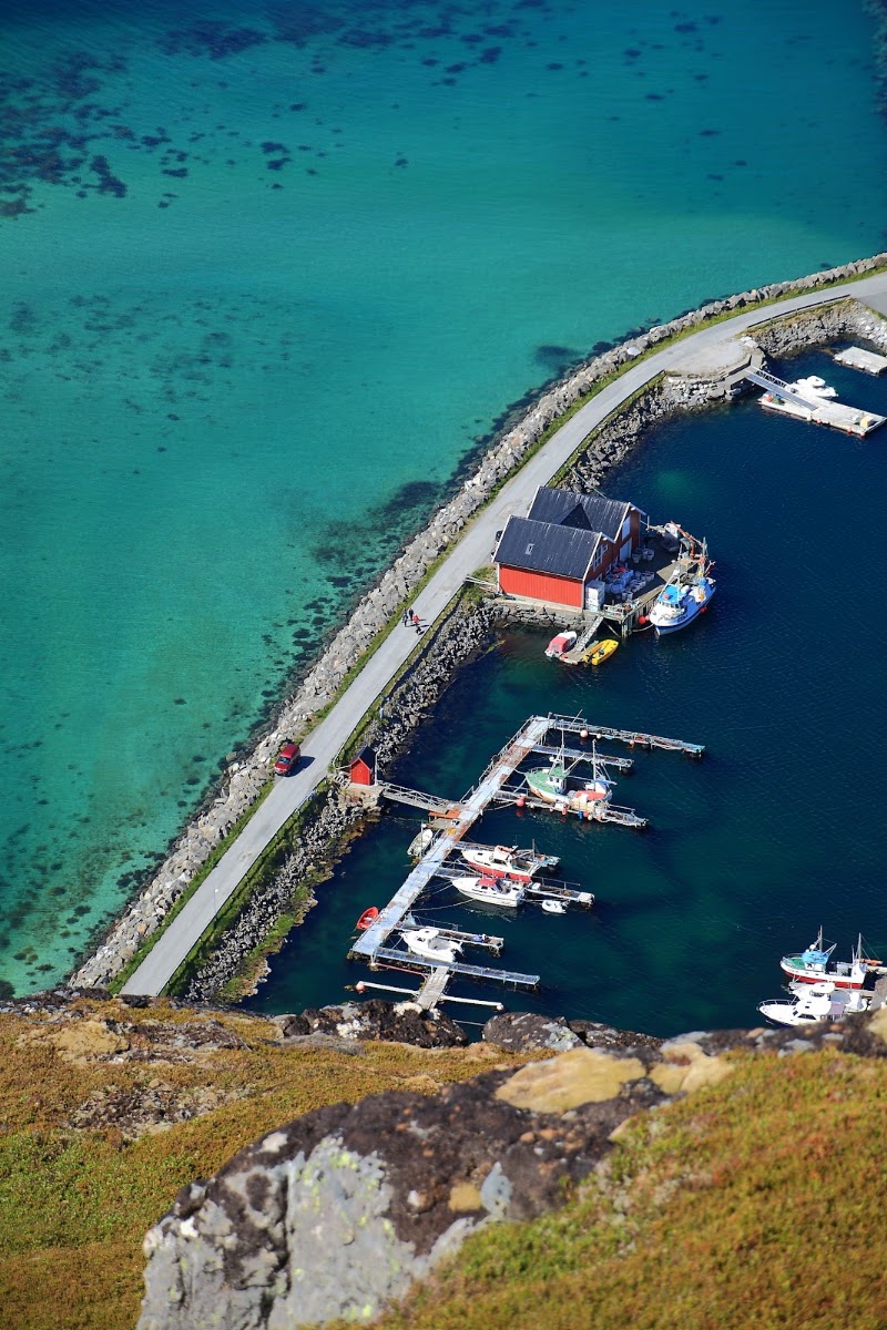 Nubben Respite Viewpoint - Nubben Respite Viewpoint, Flakstadveien 498, 8380 Ramberg, Norway