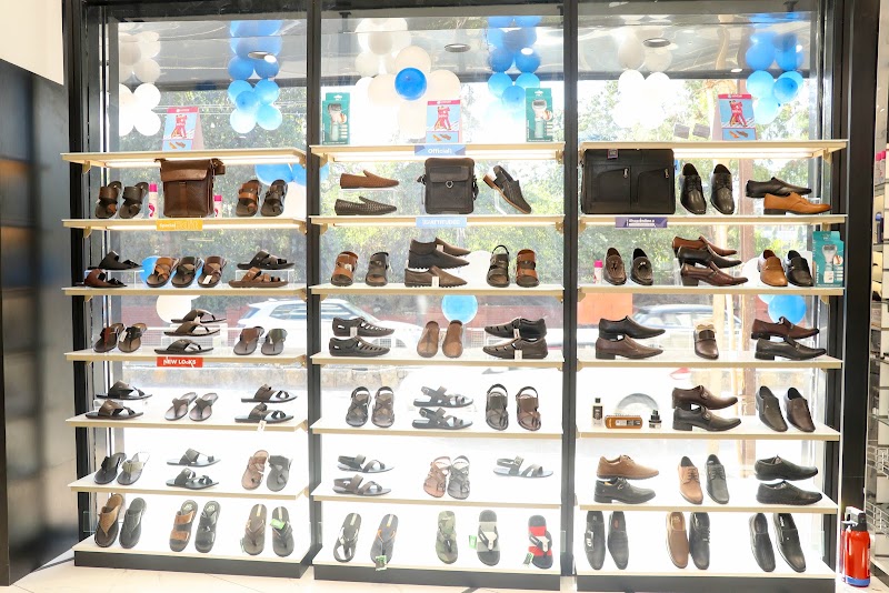 Mochi Shoes - Mochi Shoes Mavliwala Plaza, 247-299, Ashok Nagar Main Rd, opp. Lake City Mall, near T.R.I, Ashok Nagar, Udaipur, Rajasthan 313001, India