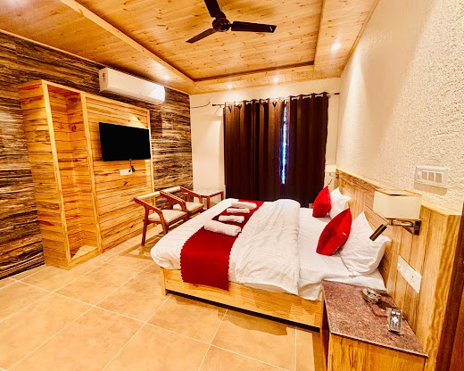 The sunrise nook - The sunrise nook Ok bush estate, civil road, The Mall Road, Mussoorie, Uttarakhand 248179, India