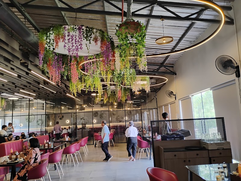 RV's Kitchen - RV's Kitchen, New 150, ft Ring Road, Rajkot, Gujarat 360005, India