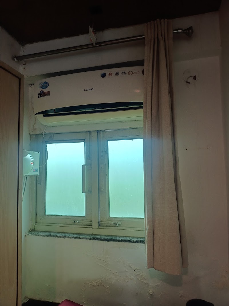 Hotel Dh - Hotel Dh 6897+QC2, Sudher, Dharamshala, Loharkar, Himachal Pradesh 176217, India