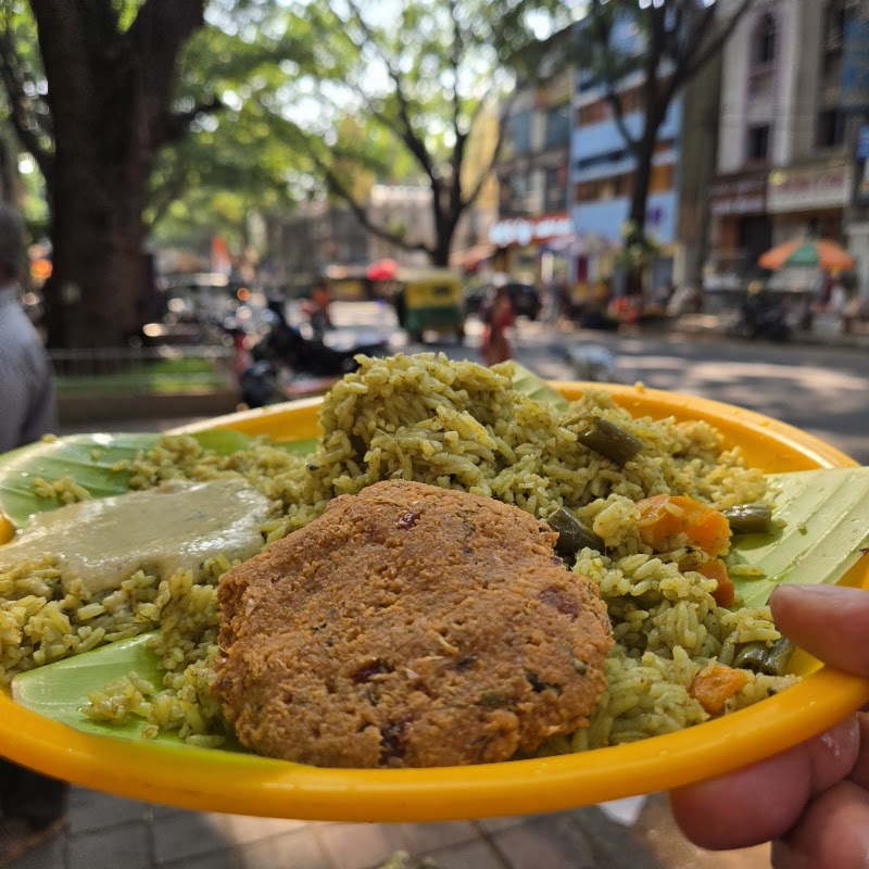 Davangere Benne Dose | ದಾವಣಗೆರೆ ಬೆಣ್ಣೆ ದೋಸೆ - Davangere Benne Dose | ದಾವಣಗೆರೆ ಬೆಣ್ಣೆ ದೋಸೆ, 30th Cross Rd..maiyas, road, next to sukh sagar hotel, 4th Block, Jayanagar, Bengaluru, Karnataka 560011, India