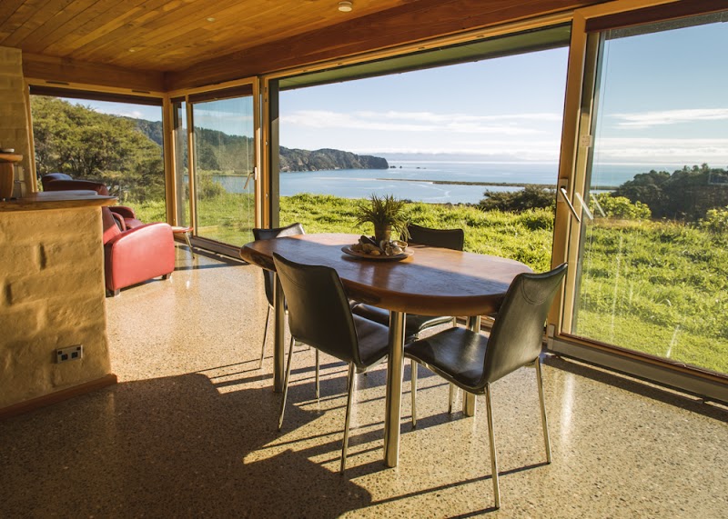 Golden Bay Hideaway: Eco-accommodation at the northern end of the Abel Tasman Coast Track. Book direct and pay 25% less. - Golden Bay Hideaway: Eco-accommodation at the northern end of the Abel Tasman Coast Track. Book direct and pay 25% less. 220 McShane Rd Wainui Bay, Tākaka 7183, New Zealand