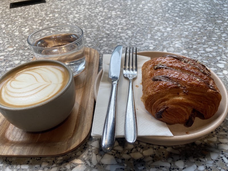 Treelogy Speciality Coffee Paddington - Treelogy Speciality Coffee Paddington 50 Eastbourne Terrace, London W2 6LG, UK