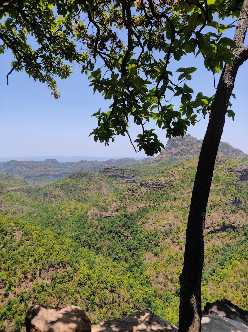 Handi Khoh, MP - Handi Khoh, MP CCQG+X2V, Pachmarhi Cantt, Madhya Pradesh 461881, India