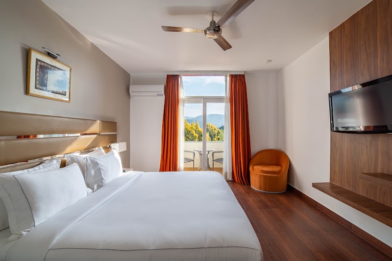 Country Inn Tarika Jim Corbett - Country Inn Tarika Jim Corbett, Jim Corbett:, Ladwa Chaur, Dhikuli, Ramnagar, Uttarakhand 244715, India