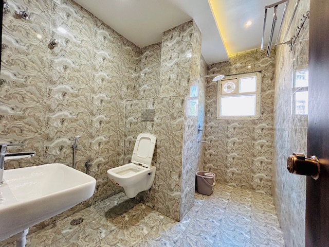 Hotel R K Palace - Hotel R K Palace, Sant Kabir Rd, Kotwali, Varanasi, Uttar Pradesh 221001, India