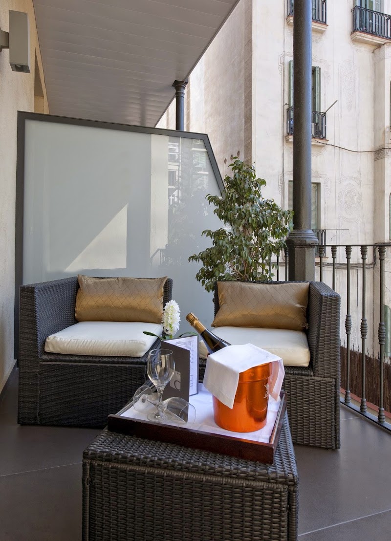Hotel Constanza Barcelona - Hotel Constanza Barcelona Carrer del Bruc, 33, Eixample, 08010 Barcelona, Spain