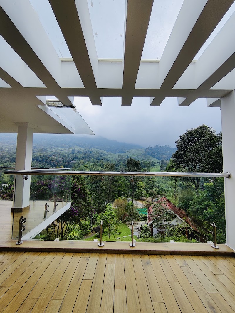 Silver Oaks Nature Retreat - Silver Oaks Nature Retreat Kallar - Mankulam Rd, viripara, Munnar, Kerala 685565, India