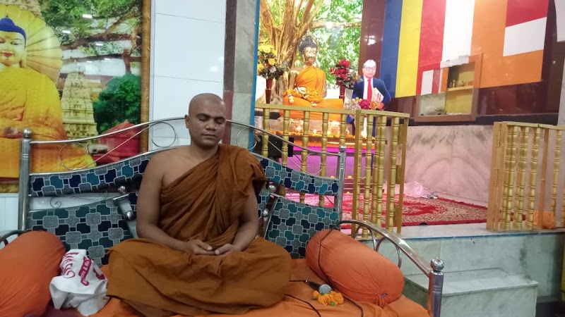 Budha Vihar Temple - Budha Vihar Temple, 7J88+2F5, Kota Rd, Chhota Ashok Nagar, Gogaon, Raipur, Chhattisgarh 492009, India