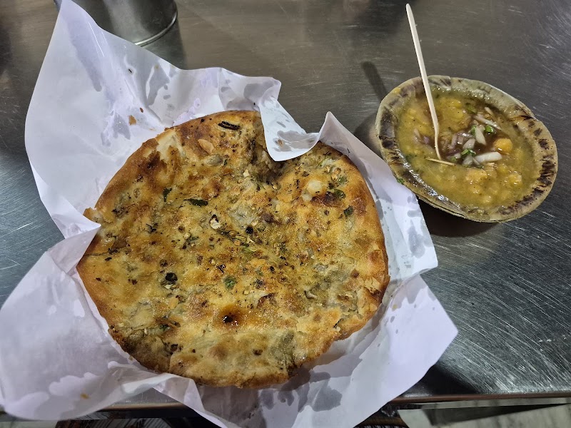 Pehalwan Kulcha - Pehalwan Kulcha Lakshmanser Rd, inside Chatiwind Gate Roundabout, near Isckon Temple, Nimak Mandi, Amritsar, Amritsar Cantt., Punjab 143006, India