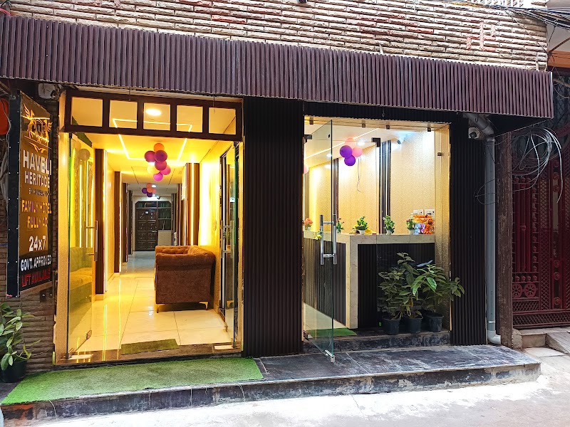 Haveli Heritage --- 200 Meters from Nizamuddin Railway Station