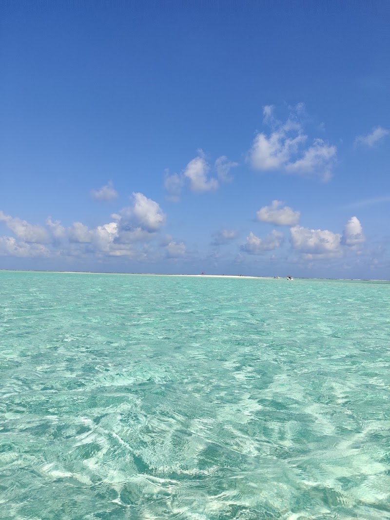 Asdhoo Sandbank - Asdhoo Sandbank, FM9F+3G2, Dhiffushi, Maldives