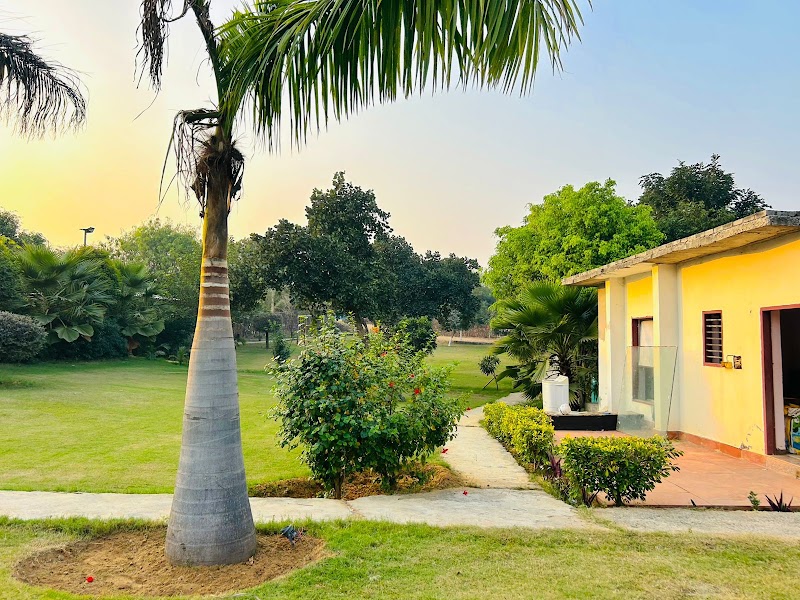 Royal Stay farmhouse Gurgaon - Royal Stay farmhouse Gurgaon, Ansal aravali hills, sohna road, near PATHWAYS WORLD SCHOOL, Gurugram, Haryana 122102, India