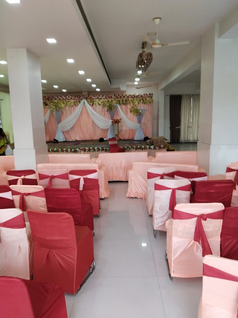 SHRISTI LAWNS & BANQUET - SHRISTI LAWNS & BANQUET, Kachna Road, near Kachna Railway crossing, Khamardih, VIP Colony, Raipur, Chhattisgarh 492014, India
