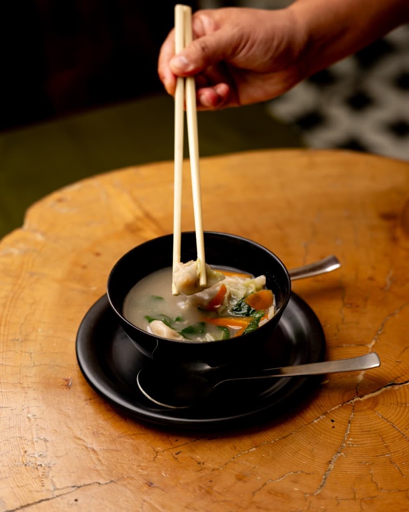 Mount View Noodles Restaurant - Mount View Noodles Restaurant Mall Rd, Model Town, Siyal, Manali, Himachal Pradesh 175131, India