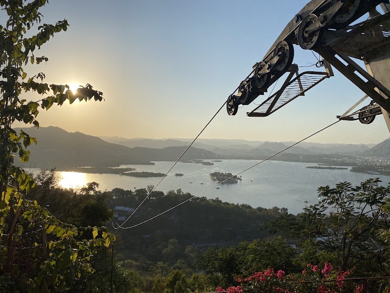 Manshapurn Karni mata Ropeway Udaipur - Manshapurn Karni mata Ropeway Udaipur Deen Dayal Park, Doodh Talai, Pichola, Udaipur, Rajasthan 313001, India