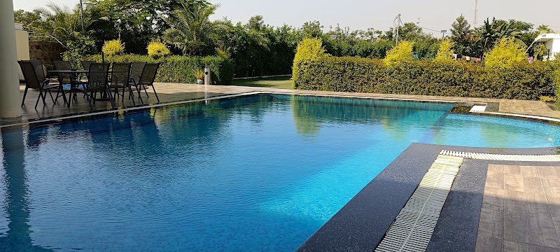 StayVista Villa - StayVista Villa Plot No Phase 1, PO, Dhaula, Karanki, Sector 17, Gurugram, Haryana 122103, India