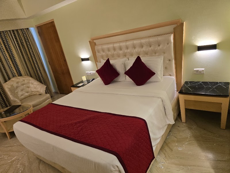 Quality Inn Sabari Grand - Quality Inn Sabari Grand Quality Inn Sabari grand 29, Thirumalai Pillai Rd, Thirumurthy Nagar, Satyamurthy Nagar, T. Nagar, Chennai, Tamil Nadu 600017, India