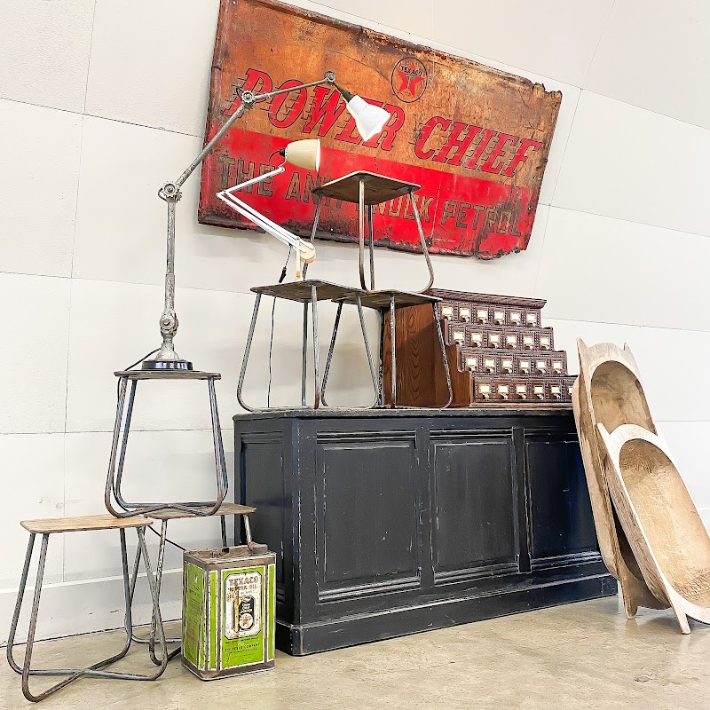 Salvage Place | Auckland’s Antique Revolution - Salvage Place | Auckland’s Antique Revolution 518 Buckland Road, Pukekohe 2120, New Zealand