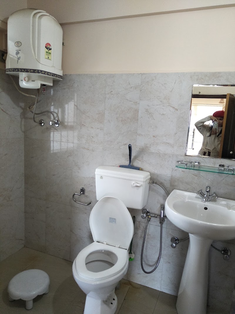 Pine Hill Homestay - Pine Hill Homestay Mawñianglah Rd, 7th Mileupper, Shillong, Meghalaya 793009, India