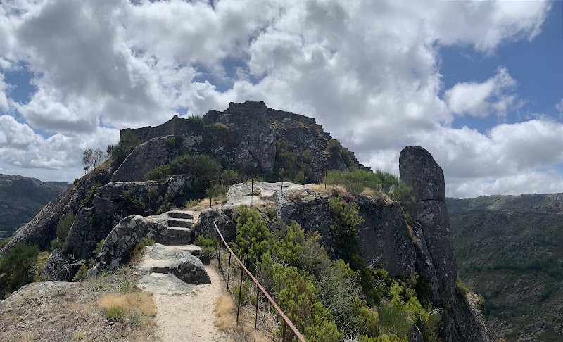 Castelo de Castro Laboreiro - Castelo de Castro Laboreiro EM1160, Castro Laboreiro, Portugal