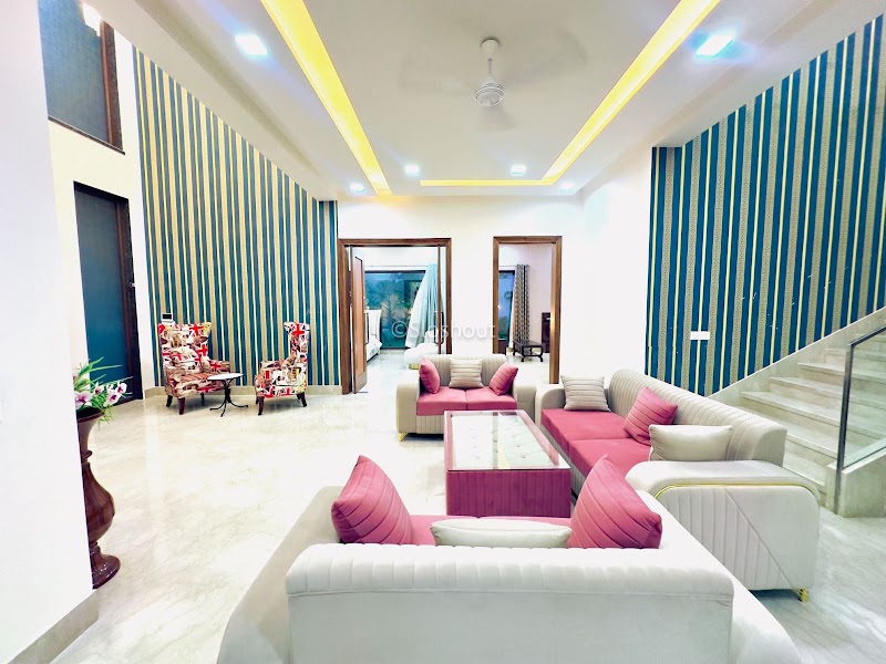 4 BHK private farmhouse for parties - 4 BHK private farmhouse for parties, 93R2+39F, Badshahpur Sohna Rd, Badshahpur, Sector 38, Gurugram, Haryana 122101, India