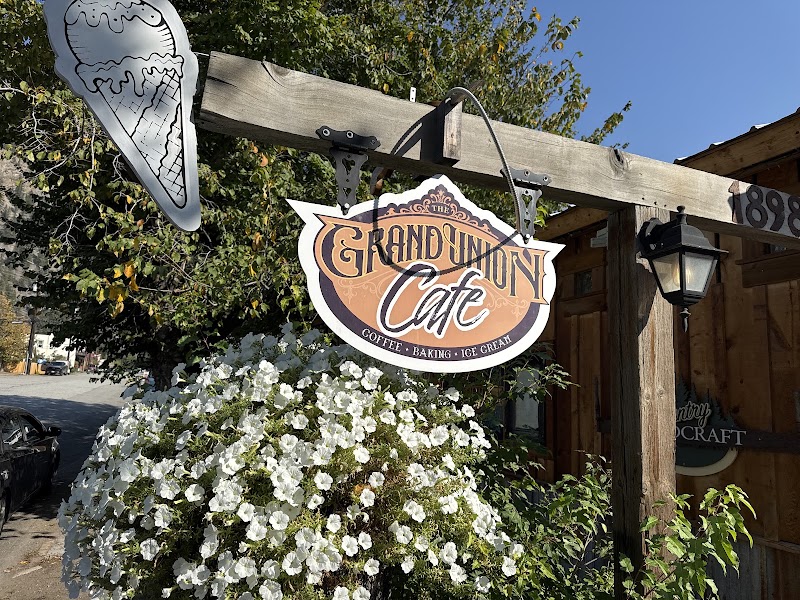 Grand Union Cafe - Grand Union Cafe 5676 Haynes St, Hedley, BC V0X 1K0, Canada