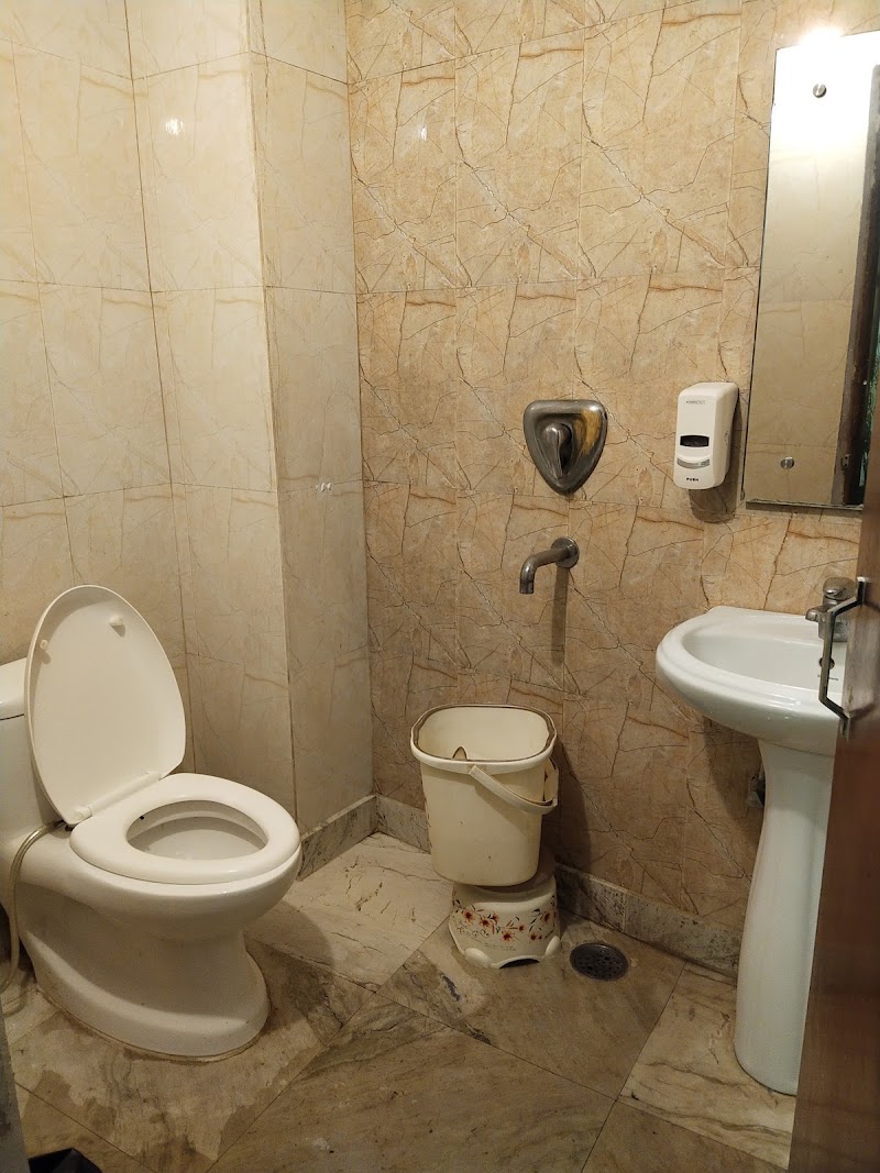 Hotel Nirmal Mahal - Hotel Nirmal Mahal 1519 Gali, Mushtaq Rai Khanna Marg, behind Vivek hotel, Bazar Sangatrashan, Mantola Mohalla, Aram Bagh, Paharganj, New Delhi, Delhi 110055, India