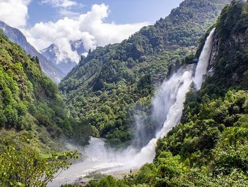 Jung falls (Nuranang falls)