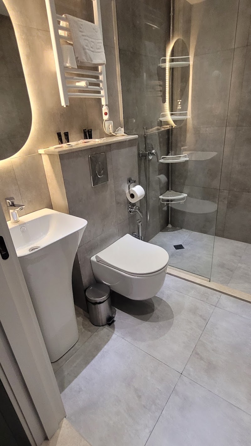 Hotel Grand In Old Town - Hotel Grand In Old Town 28 Viktor Jorbenadze St, T'bilisi 0105, Georgia