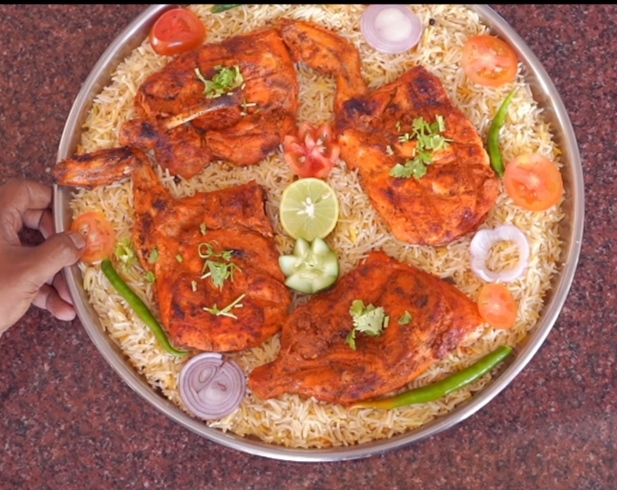 Raydan Restaurant - Raydan Restaurant, 67VW+QP5, Pookottumpadam - Chelod Rd, Nilambur, Amarambalam, Kerala 679332, India
