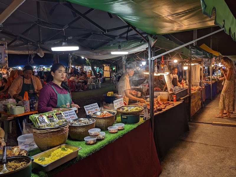 Fisherman's Village Night Market - Fisherman's Village Night Market H25J+9HJ, Bo Put, Ko Samui District, Surat Thani 84320, Thailand