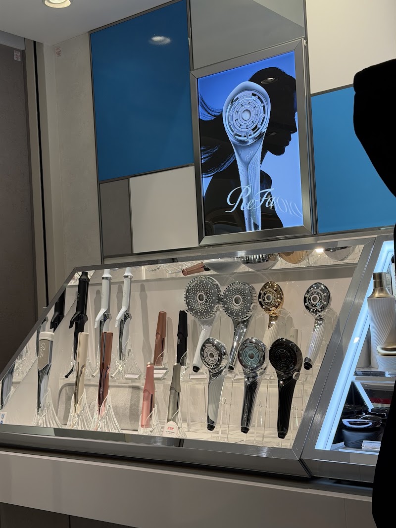 ReFa SHOP GINZA SIX - ReFa SHOP GINZA SIX, Japan, 〒104-0061 Tokyo, Chuo City, Ginza, 6-chōme−10−１ GINZA SIX B1