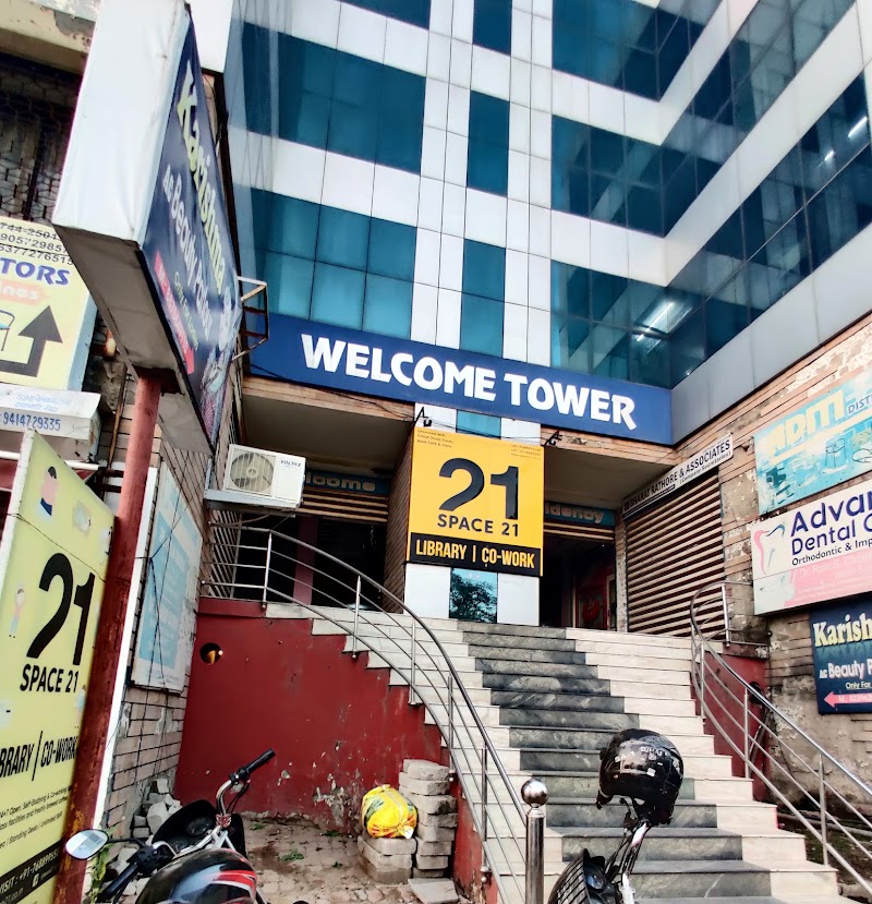 Space21 Library | Co-work Talwandi - Space21 Library | Co-work Talwandi, C-1, DAV School Rd, Sector - C, Talwandi, Kota, Rajasthan 324005, India
