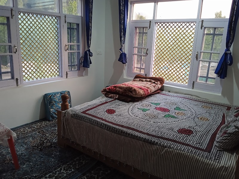 SunRise Home stay - SunRise Home stay JC52+2WP, Forest Block, 192202