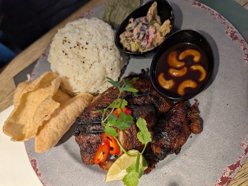 Banana Tree Battersea - Banana Tree Battersea 75-79 Battersea Rise, London SW11 1HN, UK