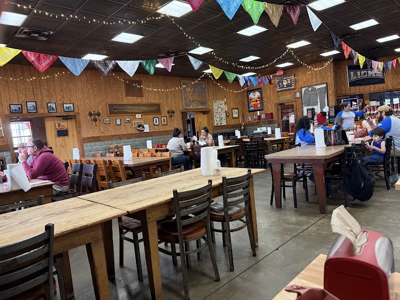 Kreuz Market - Kreuz Market, 619 N Colorado St, Lockhart, TX 78644, USA