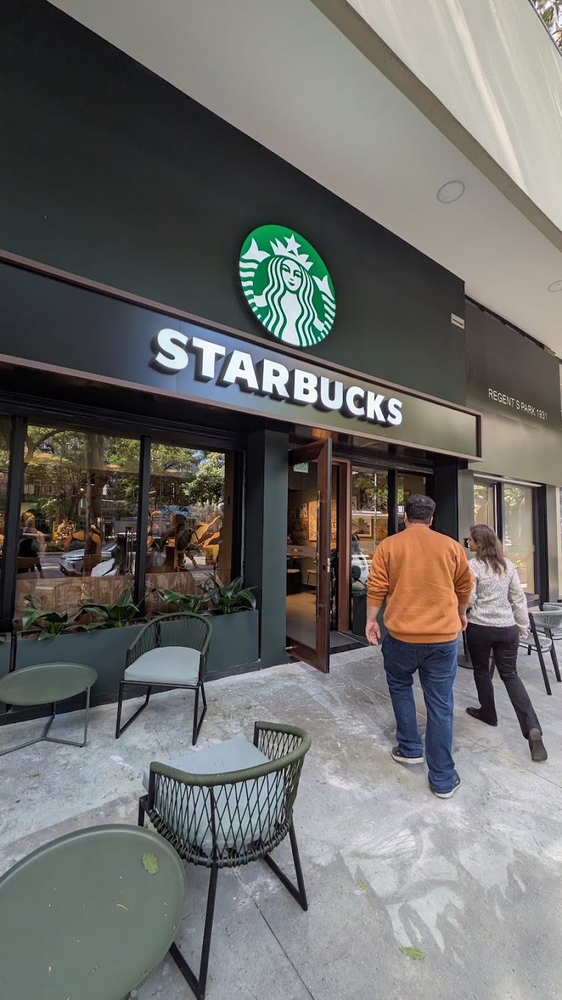 Starbucks - Starbucks, Ed. Regents Park - Av. Brig. Faria Lima, 1931 - Jardim Paulistano, São Paulo - SP, 01451-001, Brazil