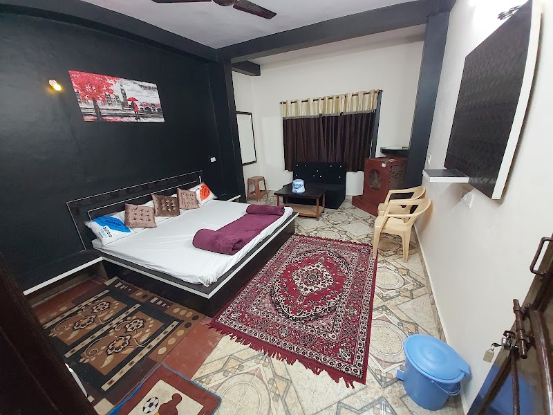 Weekend hotel - Weekend hotel FCFQ+938, Pachmarhi, Pachmarhi Cantt, Madhya Pradesh 461881, India