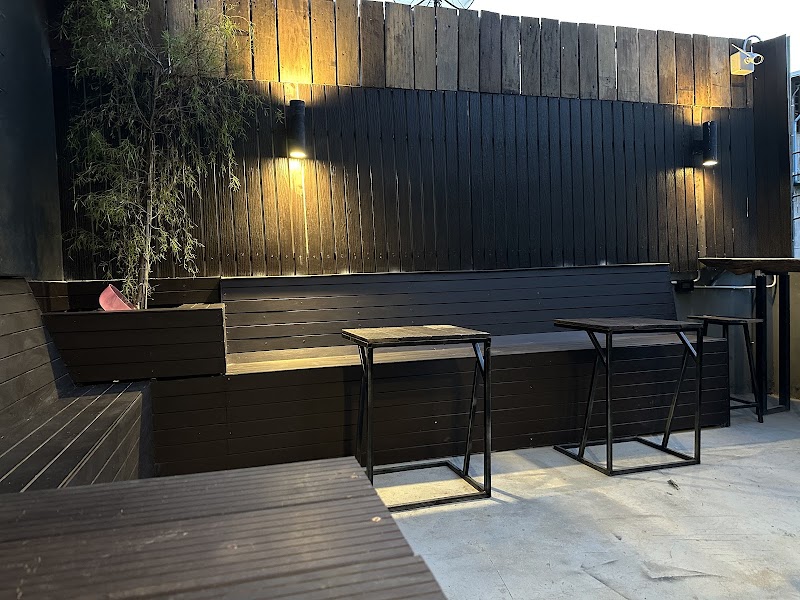 Suthep Gate Hostel - Suthep Gate Hostel 100/103-105 ช้างเผือก Tambon Chang Phueak, Amphoe Mueang Chiang Mai, Chang Wat Chiang Mai 50300, Thailand