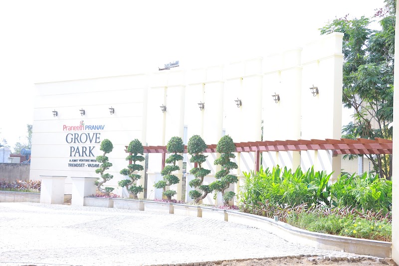 Praneeth Pranav Grove Park - Praneeth Pranav Grove Park, J94J+XV2, Chetlapotharam, Telangana 502319, India