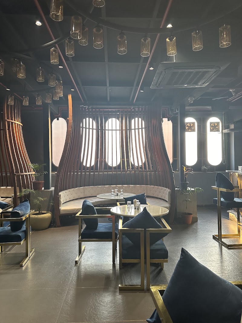 Sheesho - Sky Lounge & Banquet - Sheesho - Sky Lounge & Banquet 5th Floor, Panchmukhi Vishwakarma Tower, Plot No. 100, New Power House Rd, Patrakar Colony, Shastri Nagar, Jodhpur, Rajasthan 342001, India