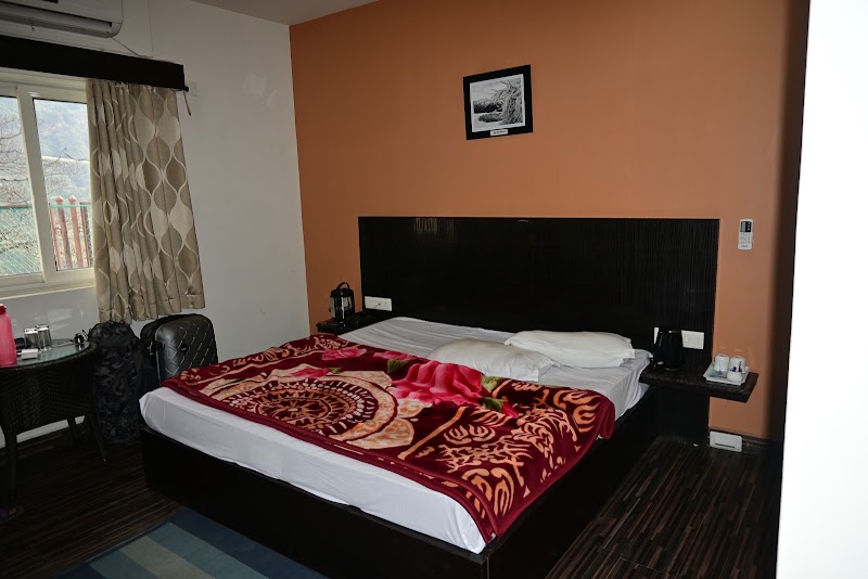 GMVN Guptkashi - GMVN Guptkashi, Kedarnath Rd, Guptkashi, Uttarakhand 246439, India