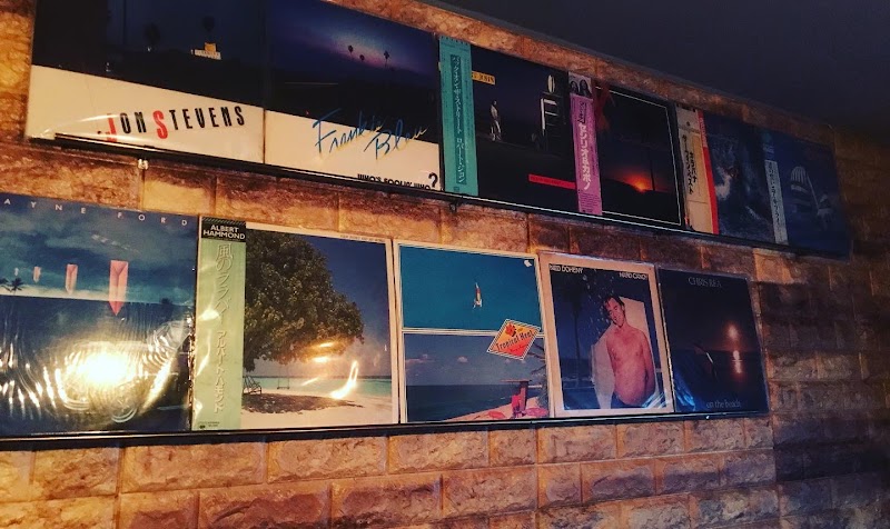 Vinyl Style N43 - Vinyl Style N43 Japan, 〒542-0086 Osaka, Chuo Ward, Nishishinsaibashi, 2-chōme−16−１３ 宝泉ビル1F